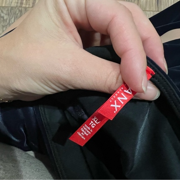 Spanx Velvet Legging Navy Blue - Picture 6 of 9